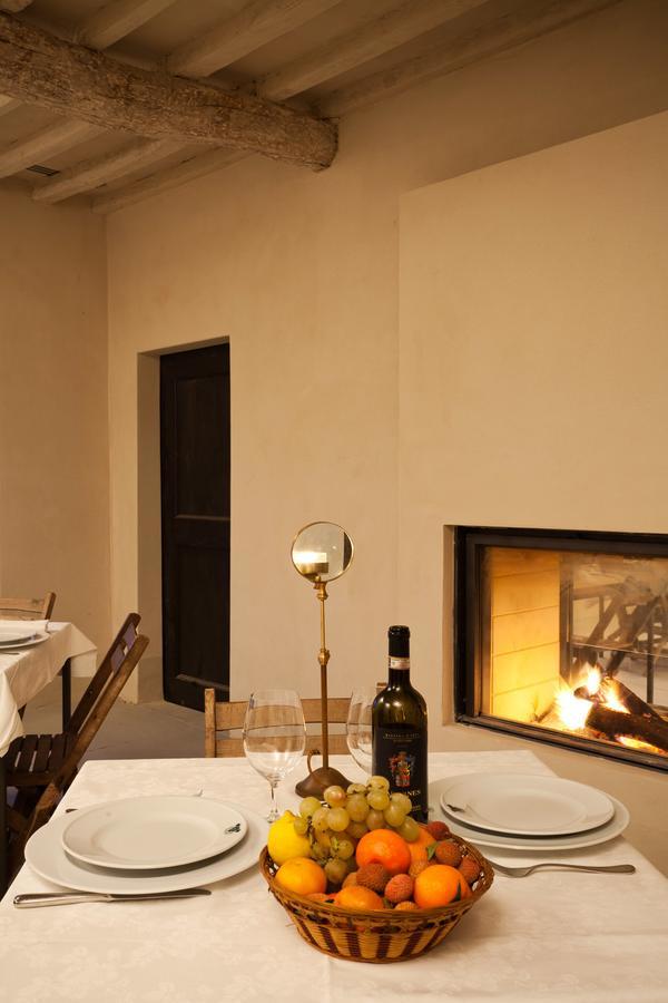 Castello Di Gabiano Villa Bagian luar foto